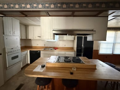 121 Caldwell St, Princeton, WV 24740 - photo 3