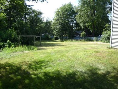 Yard/Garden. Large back yard