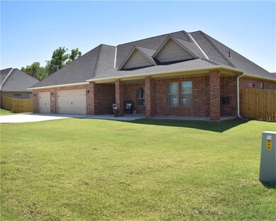 5329 NE Elk Point Rd, Elgin, OK 73538 - photo 3