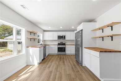 8020 Orchard Point, Harrison, AR 72601 - photo 5