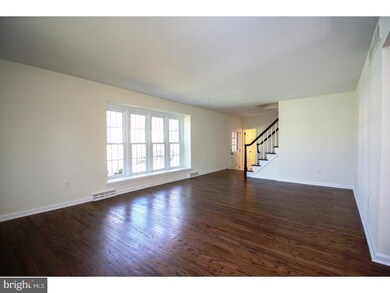 37 Harrowgate Dr, Cherry Hill, NJ 08003 - photo 6