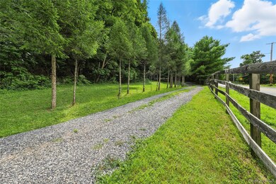 5760 Route 82, Clinton Corners, NY 12514 - photo 2