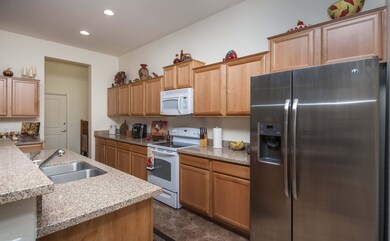 006_Kitchen