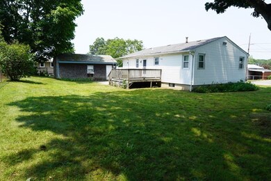 77 Windsor St, Fall River, MA 02723 - photo 4