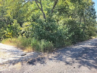 121021 Porcupine Ln, Eufaula, OK 74432 - photo 2