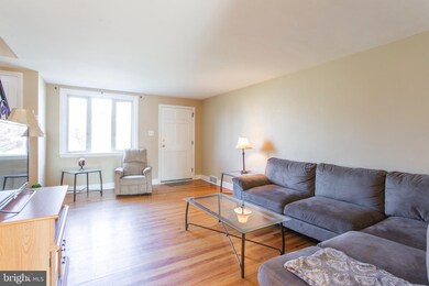 912 Maple Ave, Glenolden, PA 19036 - photo 4