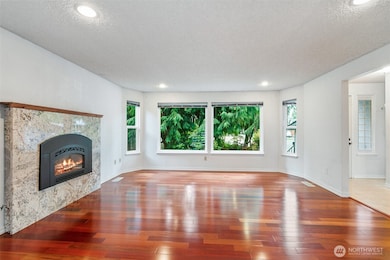 10802 29th Dr SE, Everett, WA 98208 - photo 2