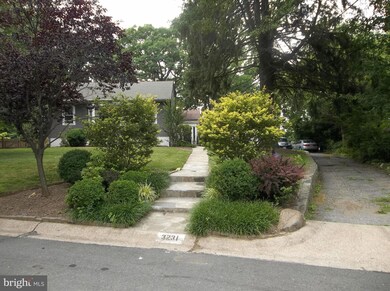 3231 Park View Rd, Chevy Chase, MD 20815 - photo 5