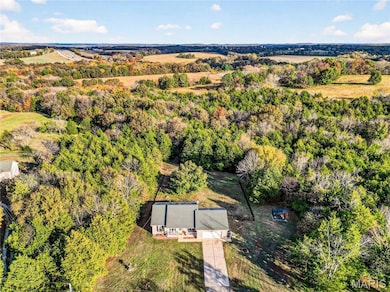 246 Ridgeway Dr, Union, MO 63084 - photo 2