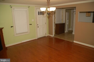 315 Carmody Hills Dr, Capitol Heights, MD 20743 - photo 5