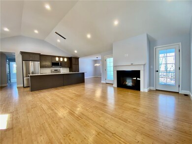 living/dining/kitchen