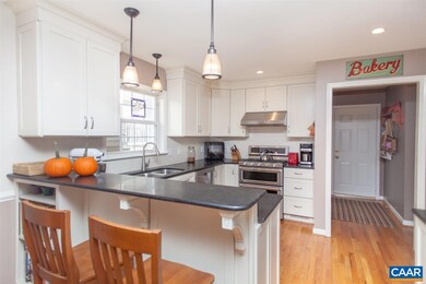 117 Amherst Commons, Charlottesville, VA 22903 - photo 6