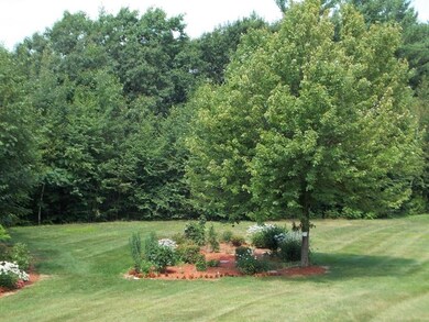 194 Bridle Cross Rd, Fitchburg, MA 01420 - photo 2