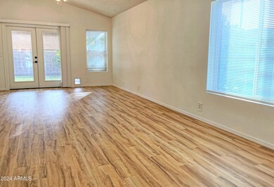 5093 W Whitten St, Chandler, AZ 85226 - photo 5