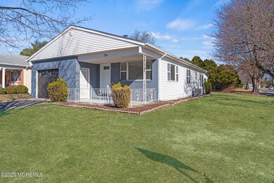 1 Redlands Ct, Toms River, NJ 08757 - photo 2