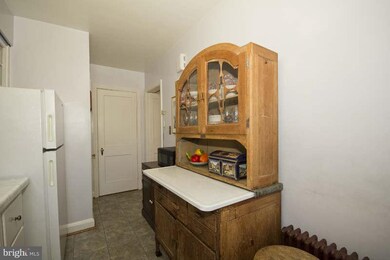 230 Linden Ave, Towson, MD 21286 - photo 6