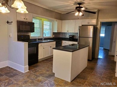 209 12th St NE, Cullman, AL 35055 - photo 4