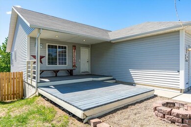 1001 N Lindsay St, Medical Lake, WA 99022 - photo 3