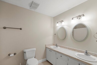 Bath 2 in hallway