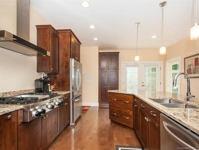 6 Forest Spring Dr unit 37, Asheville, NC 28804 - photo 6