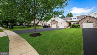 2141 Hidden Meadow Dr, Colmar, PA 18915 - photo 2