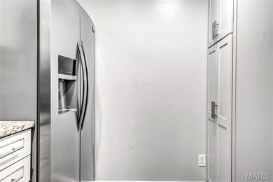 9155 N Swan Cir unit 9155, Saint Louis, MO 63144 - photo 4