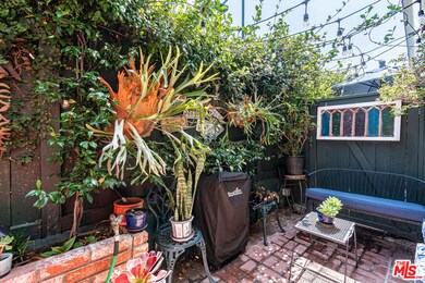 624 Wilcox Ave unit 1/2, Los Angeles, CA 90004 - photo 4