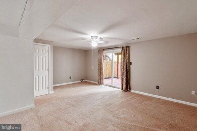 9424 Woodsong Ct, Laurel, MD 20723 - photo 4
