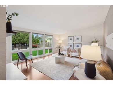 1935 SW Wynwood Ave, Portland, OR 97225 - photo 5