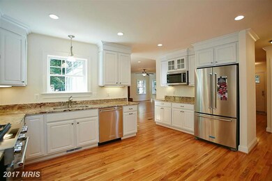 7048 Williamsburg Blvd, Arlington, VA 22213 - photo 5
