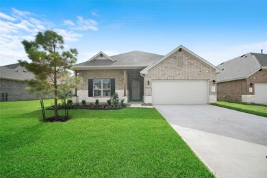 This beautiful 3 Bedroom, 2 Bathroom home is equipped with so many energy-efficient features and gorgeous finishes. There is also a study that could make the bedroom count to 4!