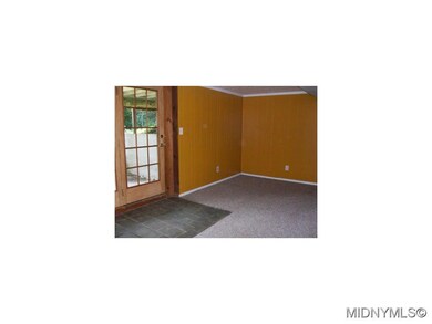 Family Rm to wrap-around deck