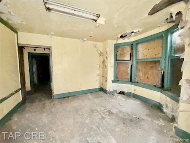 1092 E Grand Blvd, Detroit, MI 48207 - photo 2