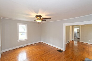 23 Axe St, Ballston Spa, NY 12020 - photo 4