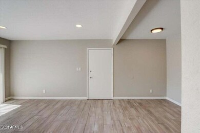 1130 E Butler Dr unit C6, Phoenix, AZ 85020 - photo 7