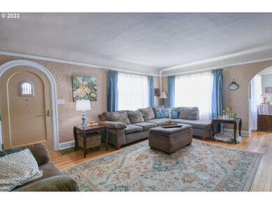 219 NW 10th St, Pendleton, OR 97801 - photo 6