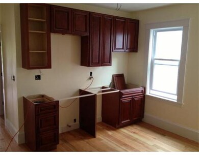 24 Melbourne St unit 2, Dorchester Center, MA 02124 - photo 2