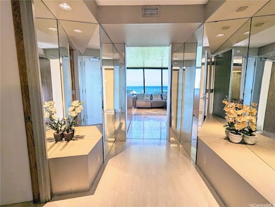 Nauru Tower unit 2006, Honolulu, HI 96814 - photo 4