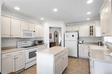 Efficient and well thought out kitchen layout comp