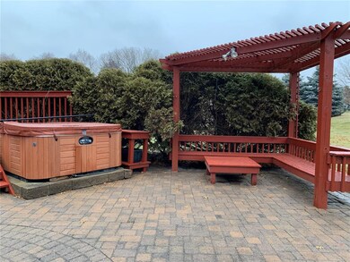 1511 Brett St, Cedar Rapids, IA 52405 - photo 6