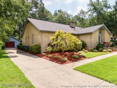 413 Edinburgh Dr, Fayetteville, NC 28303 - photo 2