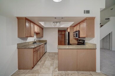 3807 N 30th St-7
