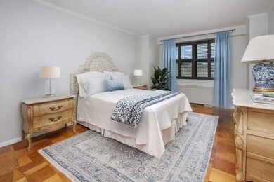 Whittier Place unit 2A, Boston, MA 02114 - photo 3