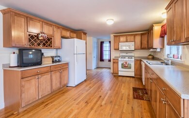 263 Forest St, Methuen, MA 01844 - photo 4