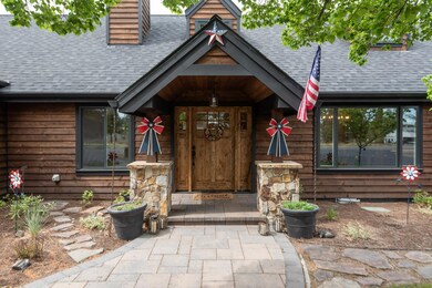 64885 Mcgrath Rd, Bend, OR 97701 - photo 2