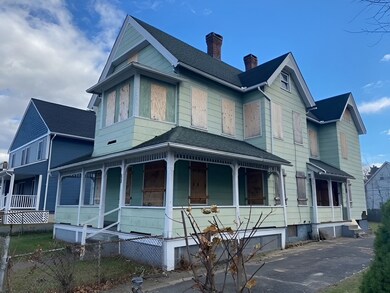 163 Pendleton Ave, Springfield, MA 01109 - photo 3