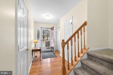 203 Victoria Ct unit 152, Doylestown, PA 18901 - photo 5