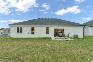 2620 E 26th Ct, Lawrence, KS 66046 - photo 7