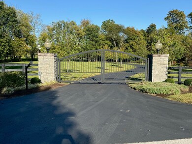 540 Cave Spring Rd, Nicholasville, KY 40356 - photo 2