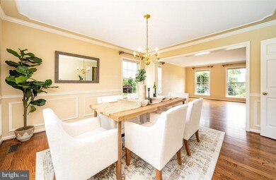 5710 Meyerfield Ct, Sykesville, MD 21784 - photo 4